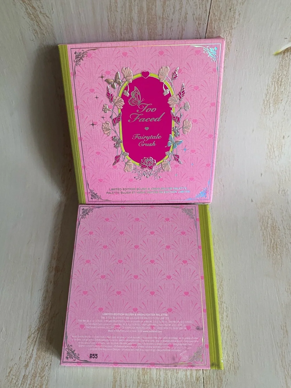 Too Faced Limited Edition Fairytale Crush blush & Highlighter Palette NIB